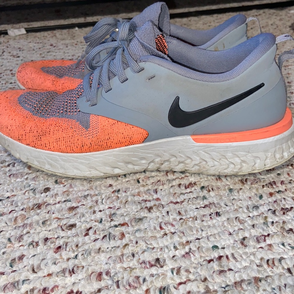 Nike running shoes size 8
